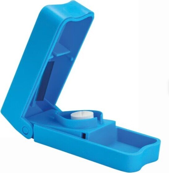 Tabletinpuolittaja Vaaleansininen