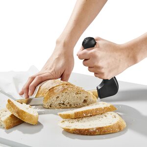Leipäveitsi ergonominen